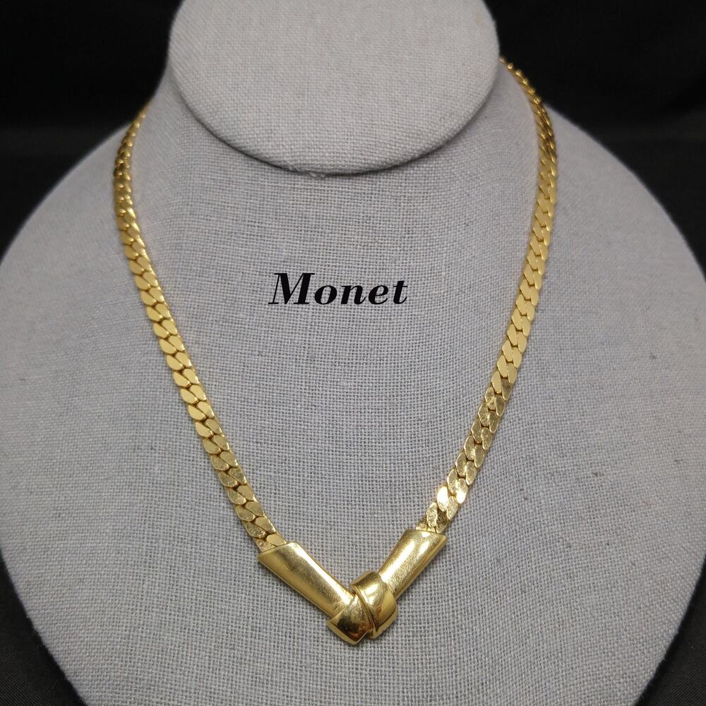 Monet Herringbone Chain Necklace, Gold Plated, V Pendant, 1980s Vintage Jewelry